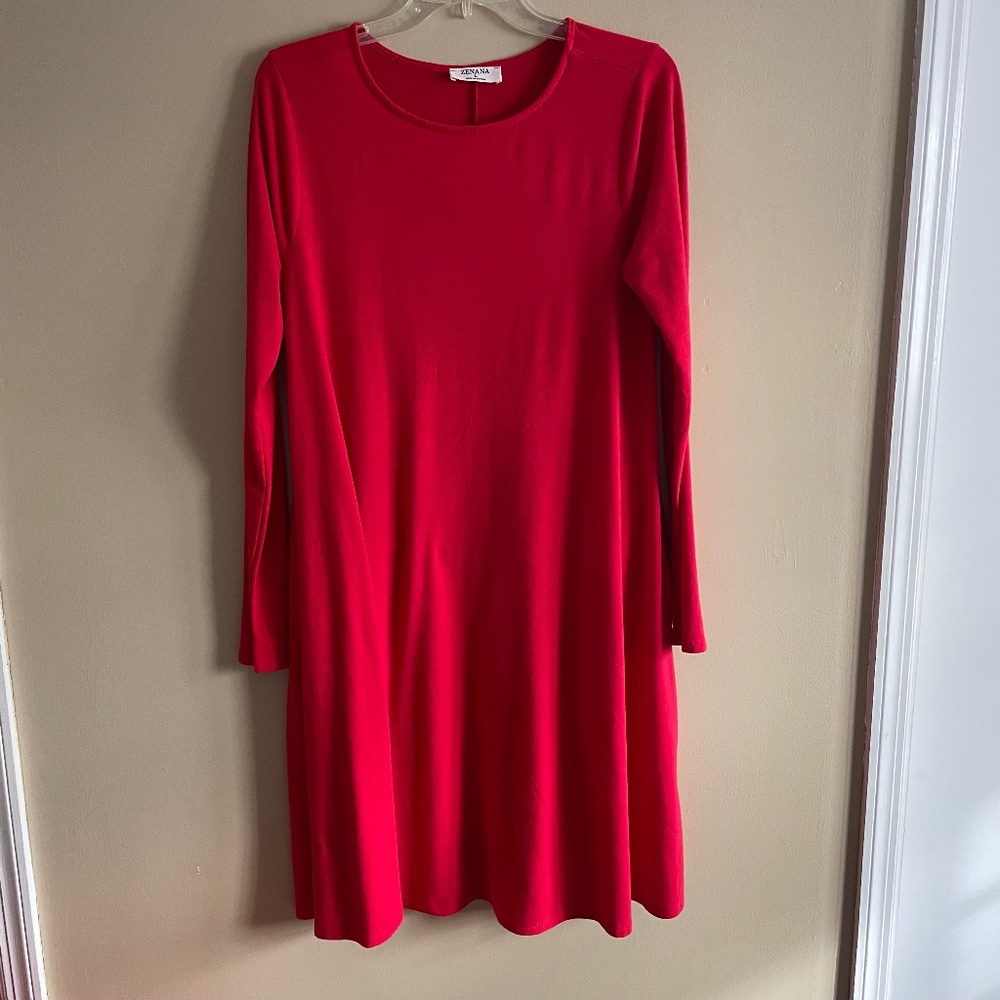 Zenana long-sleeved swing dress with pockets, red, large